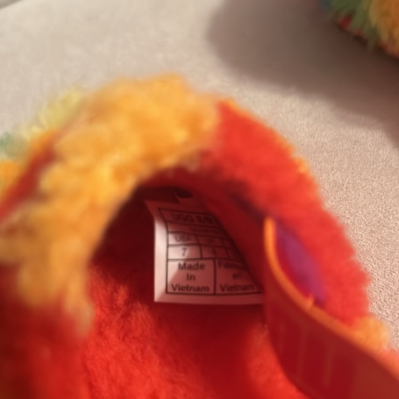 UGG Fluff Yeah Sandals - Picture 6 of 6